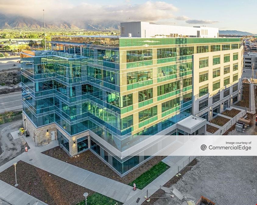 53rd Center - Building 2