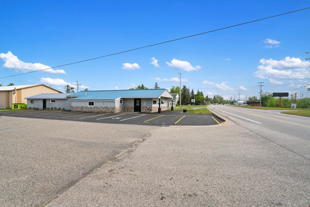 1203 S Main St