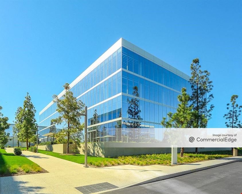 Spectrum Terrace - 17400 Laguna Canyon Road