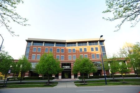 Preview of commercial space at 3 Easton Oval
