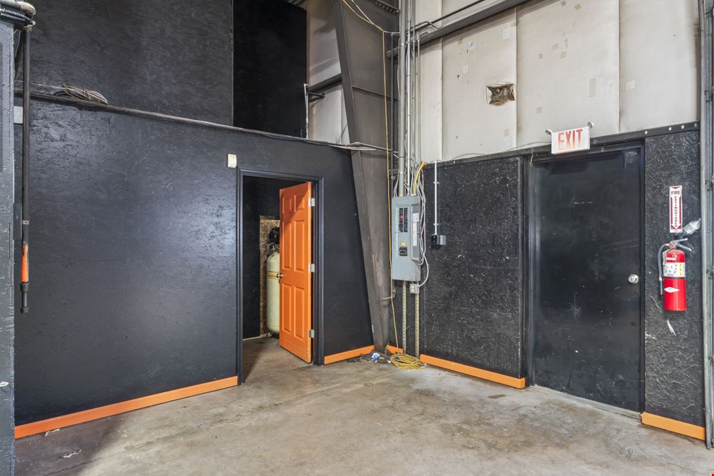 10210 Marsh Rd Building 2 Units 4 & 5