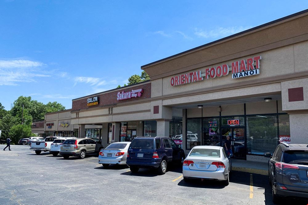 Northwoods Plaza