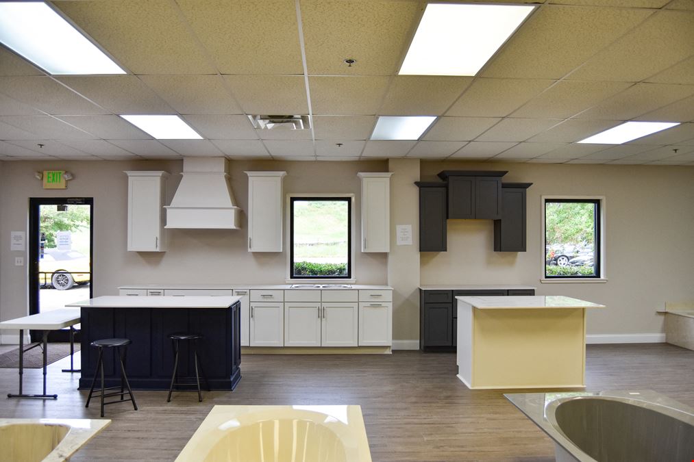 130 Commercial Ct