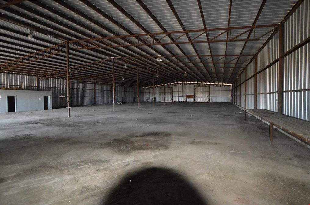 16369 US Highway 82 W