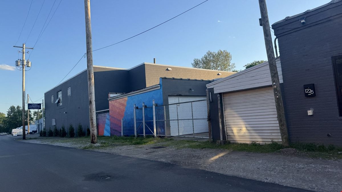 1217 S Front St.