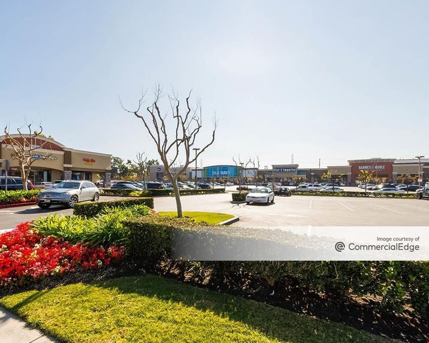 Manhattan Gateway Shopping Center