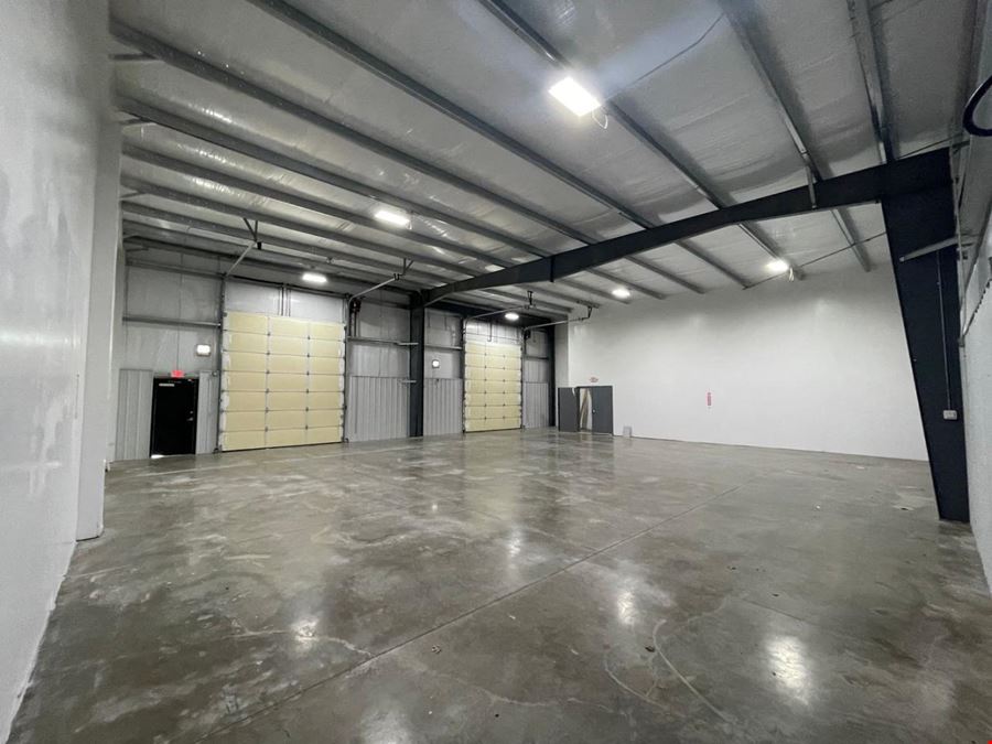 9915 E 51st St, Bldg B - Industrial