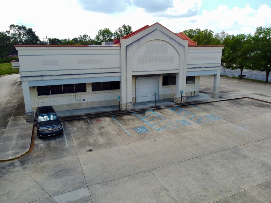 Former CVS Freestanding Hard Corner