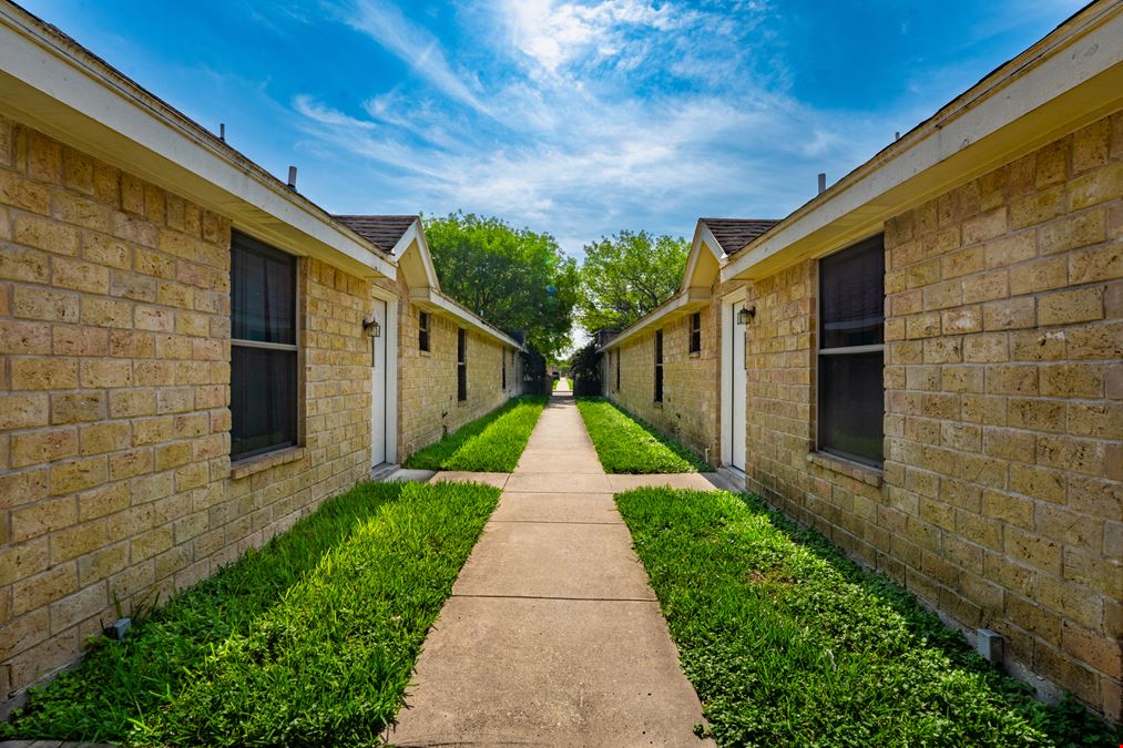 3606 South Sheraton Avenue