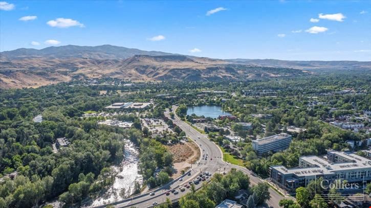 440 - 444 Parkcenter Blvd | Land for Sale