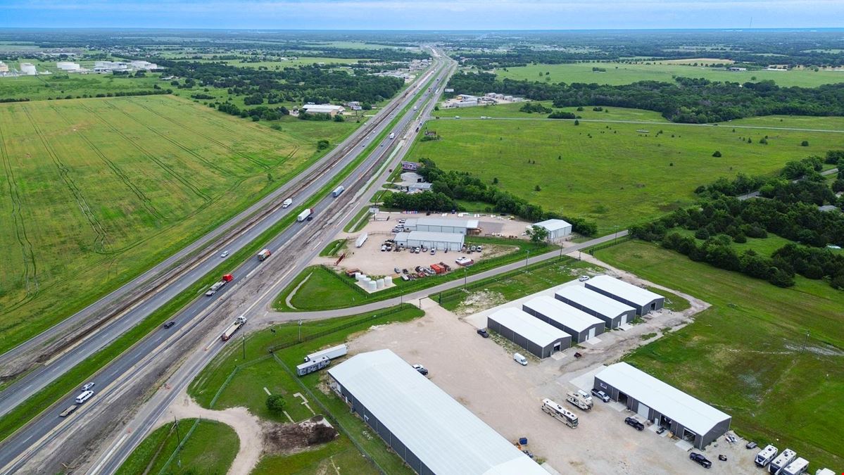 Warehouse for Lease in Caddo Mills, TX