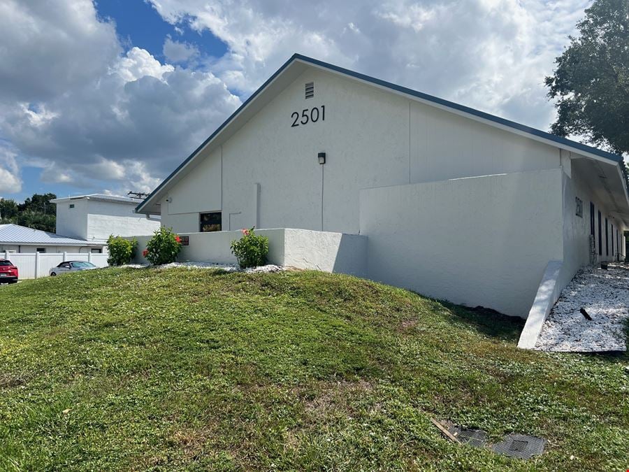Small Office on S. Tamiami Trail