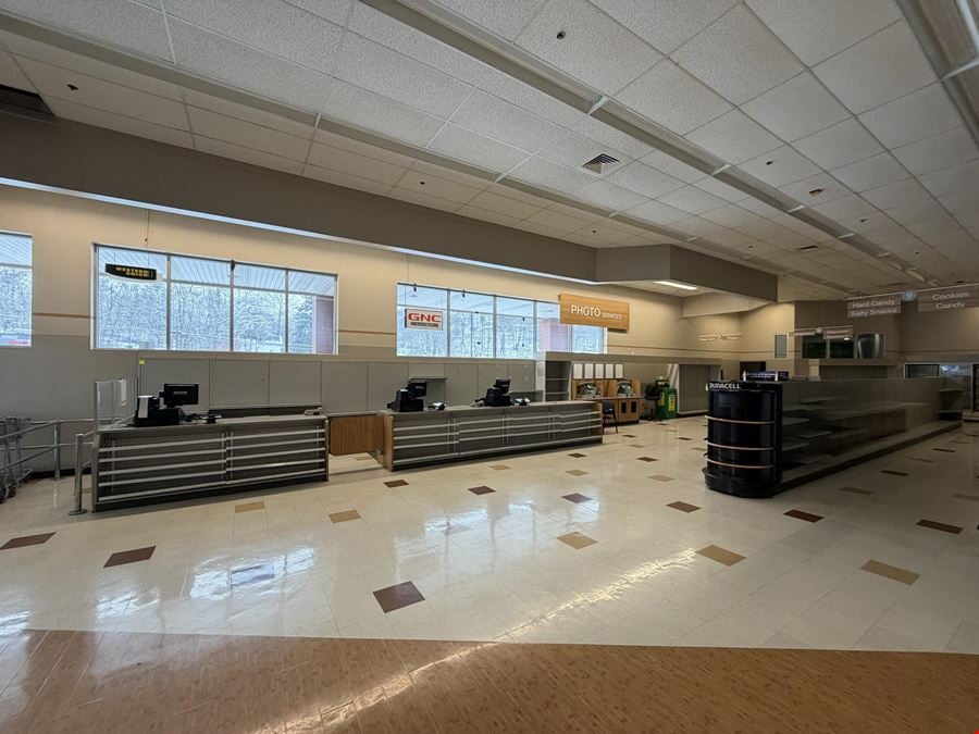 Former Rite Aid For Lease