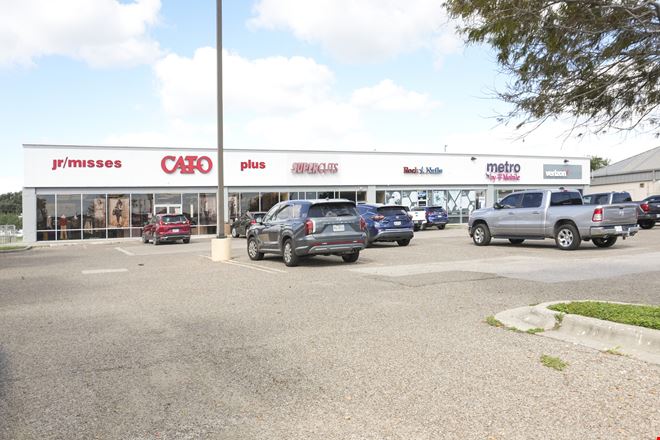 Preview of Retail space for Rent at 13637 Northwest Blvd