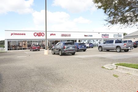 Preview of Retail space for Rent at 13637 Northwest Blvd