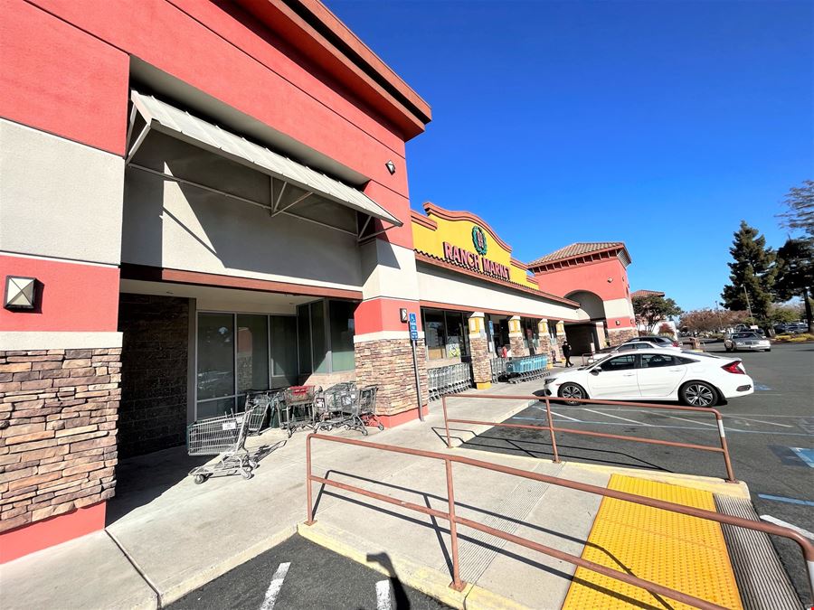 Grant Park Plaza Shopping Center
