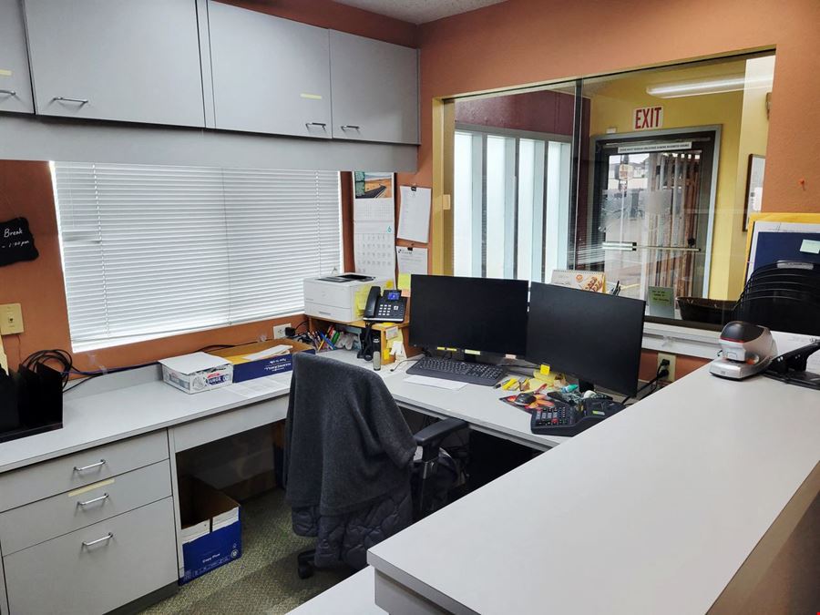 Professional/Medical Office Condo in Lakewood
