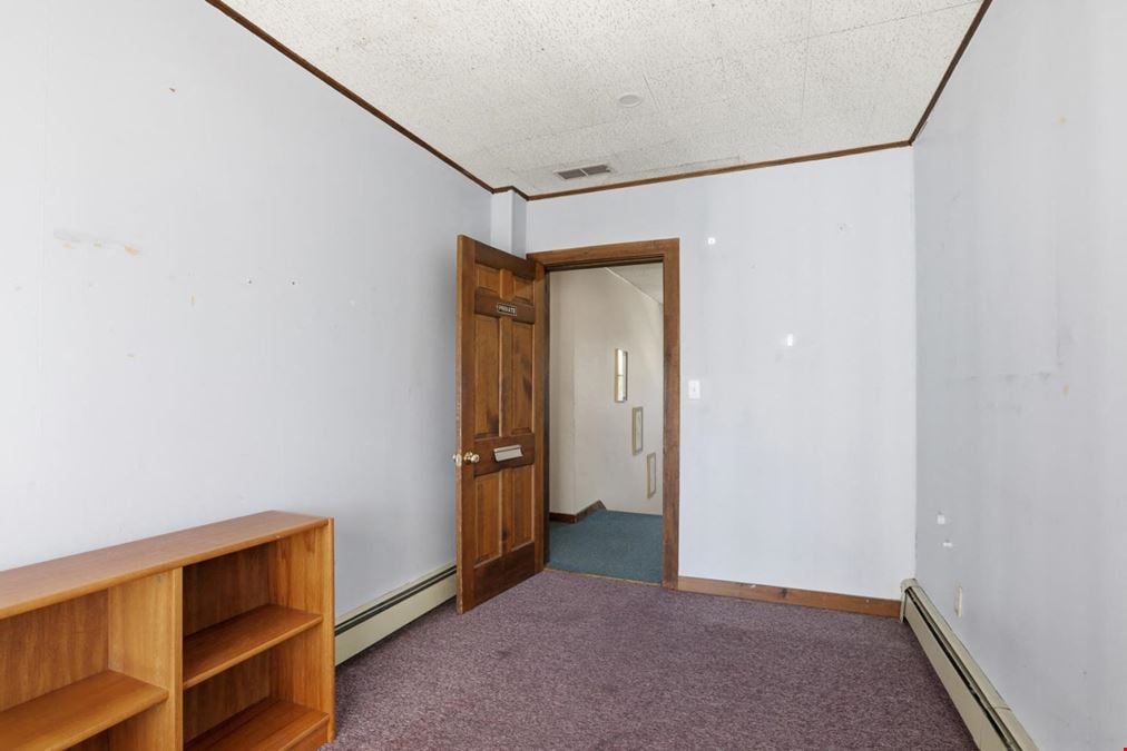 Office or Retail Spaces for Lease in Downtown Georgetown