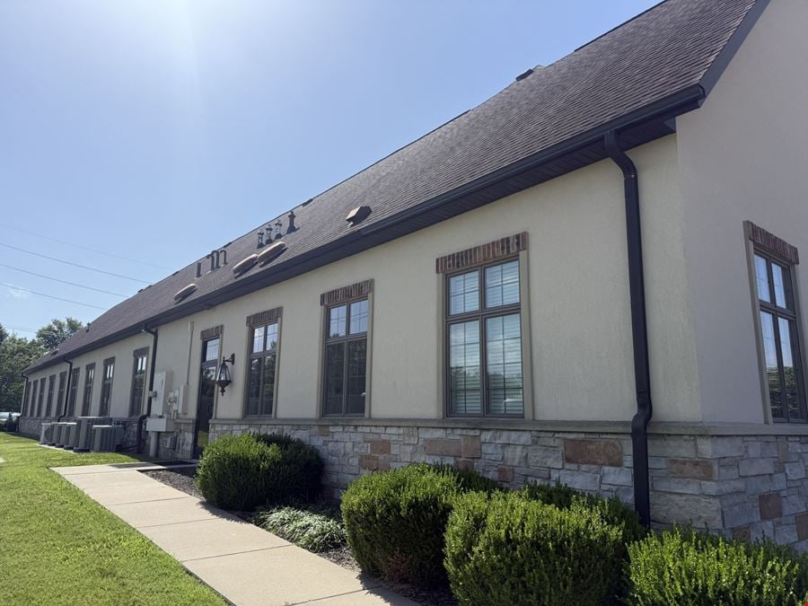 MEDICAL OFFICE SPACE FOR LEASE IN SOUTH SPRINGFIELD