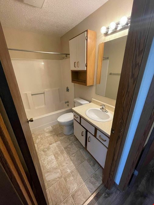 516 8th St S Fargo