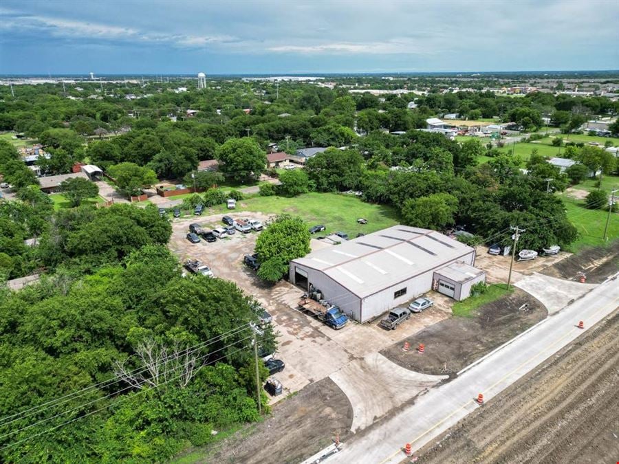 630 N I 35 Rd