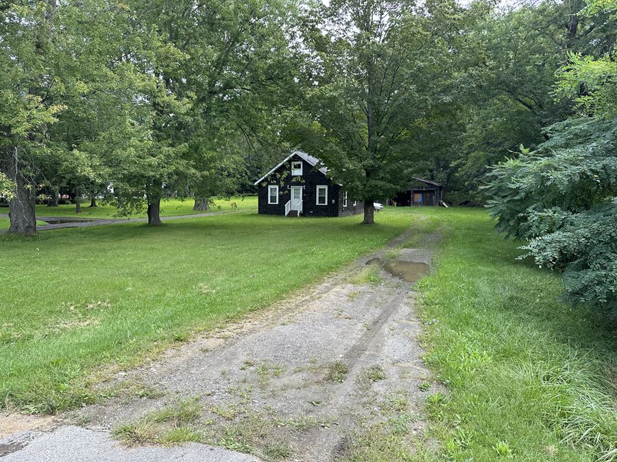 117 Skowhegan Rd