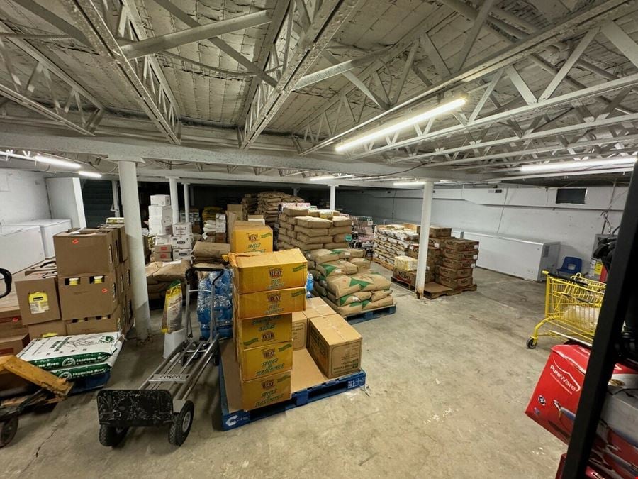 INCOME PRODUCING RETAIL CENTER
