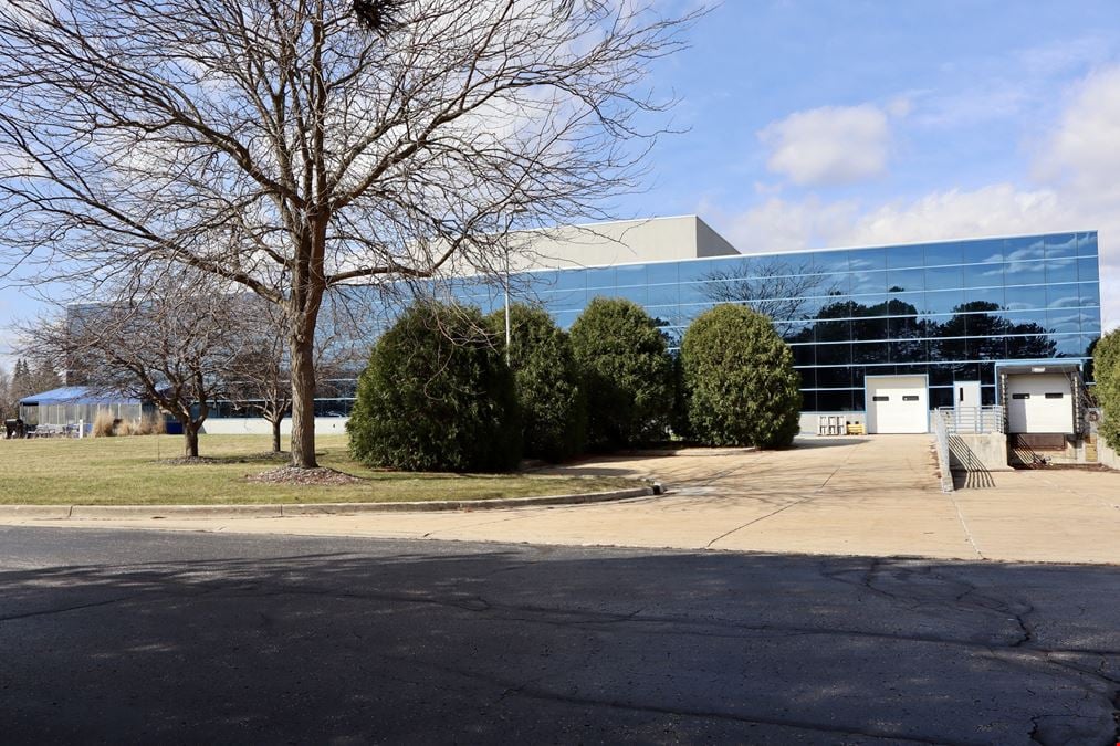 Large Open Concept Office Space