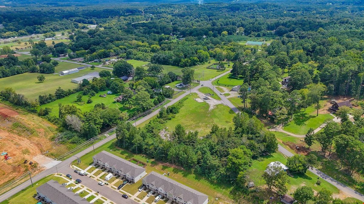 Prime Corner Development Acreage