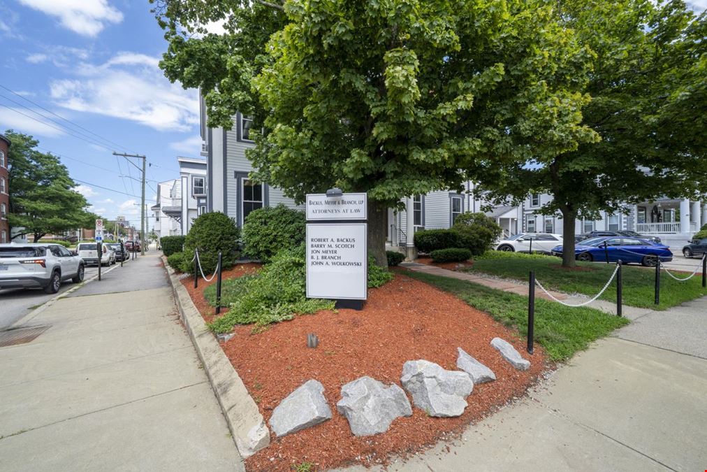 Adaptive Downtown Office Building with Large Parking Inventory