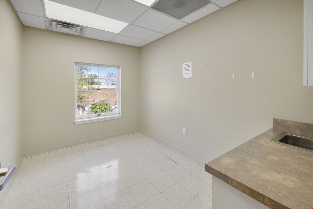 Cedar Grove Triple Net Retail Asset, Columbia Bank & Medical Space