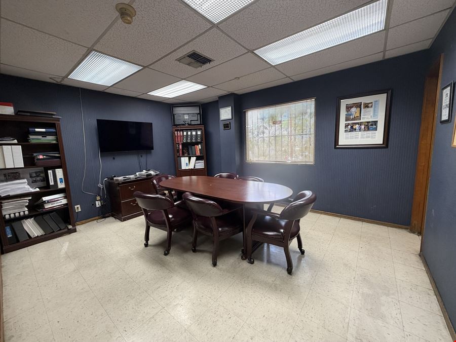 8101 San Gabriel Dr