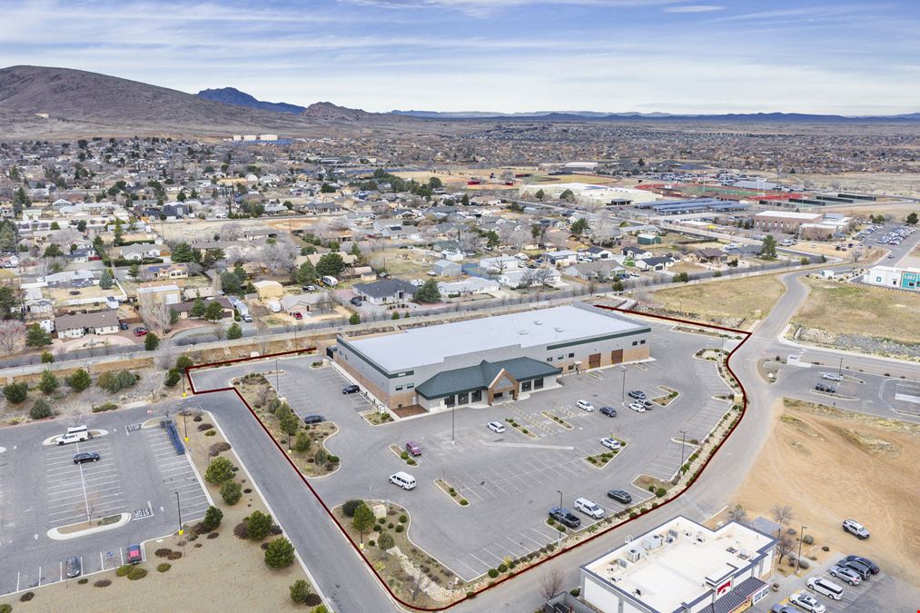3600 North Glassford Hill Road