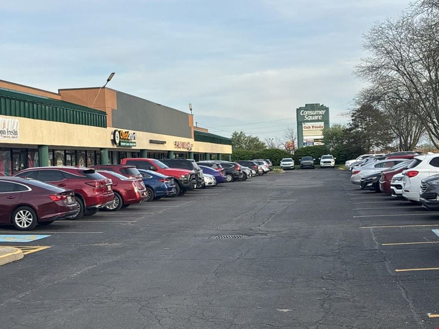 Salem Consumer Square
