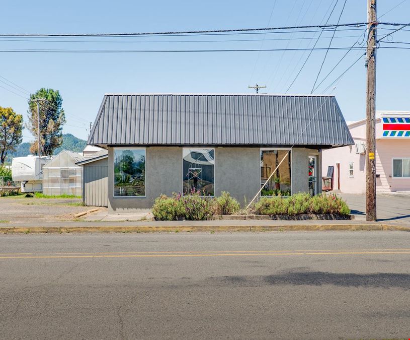 119 S Calapooia St Sutherlin