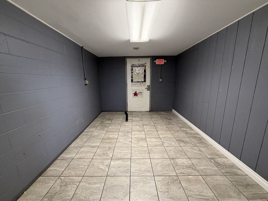 3214 Bay Rd