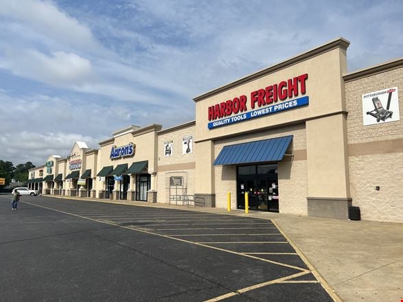 Preview of Retail space for Rent at 401-465 George Wallace Dr