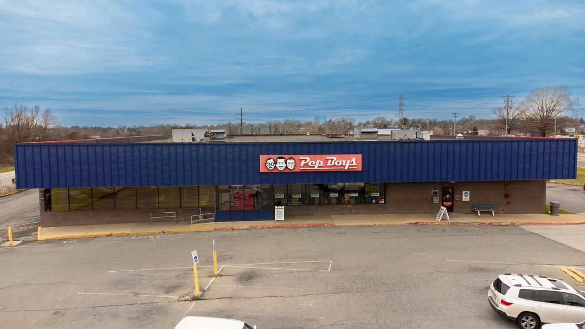 Pep Boys Plaza