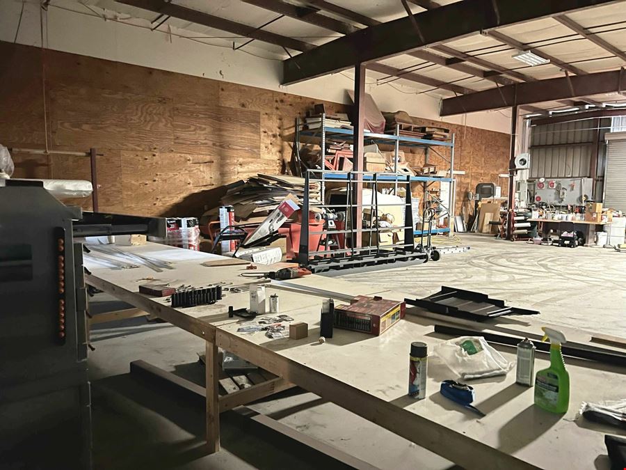 10,000 SF Multi-Tenant Industrial Facility