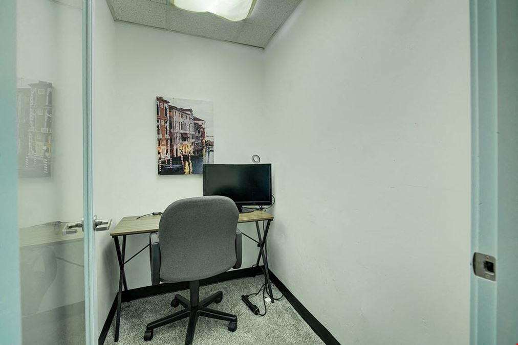 West Seattle Coworking - Alaska Junction Coworking