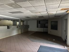 3813 Macon Rd