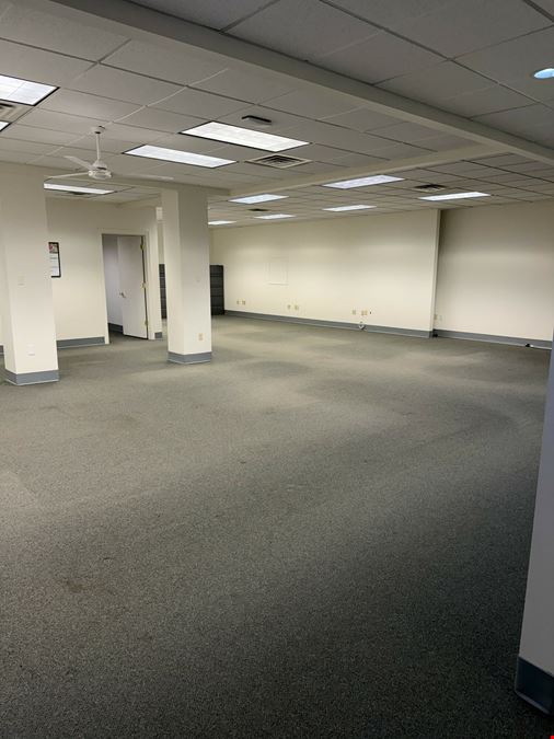 850 Ridge Ave