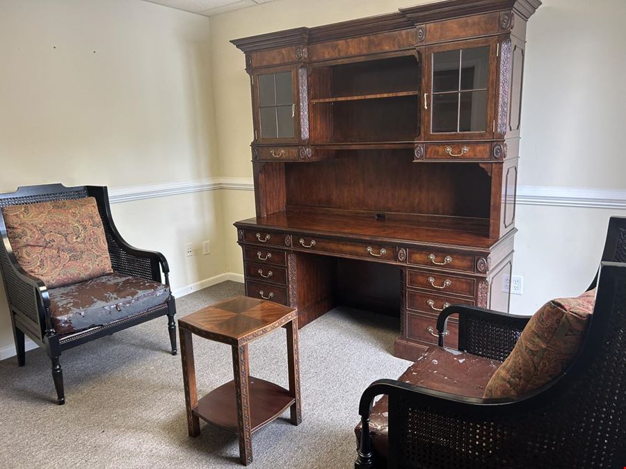 Grand Oak Executive Center Office Space