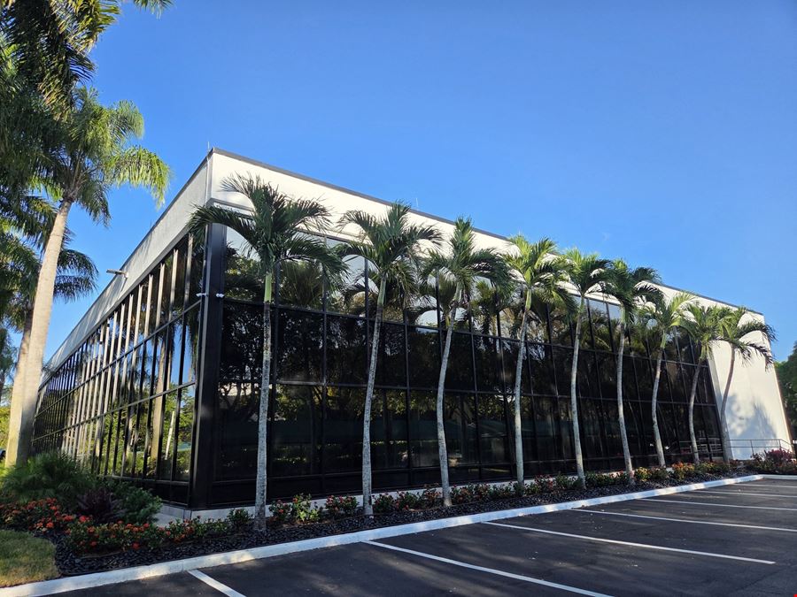 The Thompson - 2201 NW Corporate Blvd