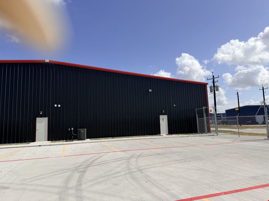 109 N FM 509, Unit 2