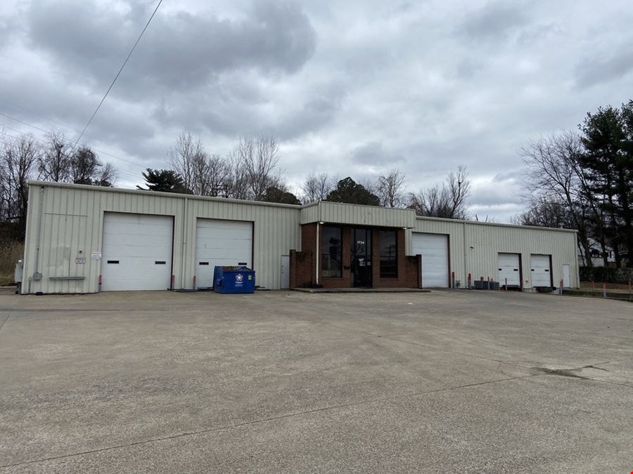 Warehouse Distribution on E. Parrish Ave