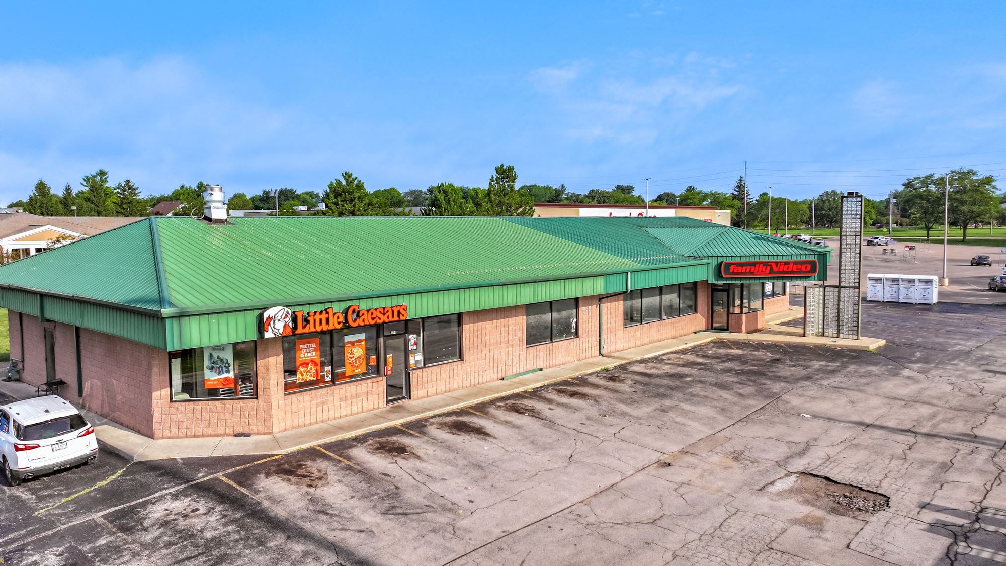 2210 Cottage Ave.