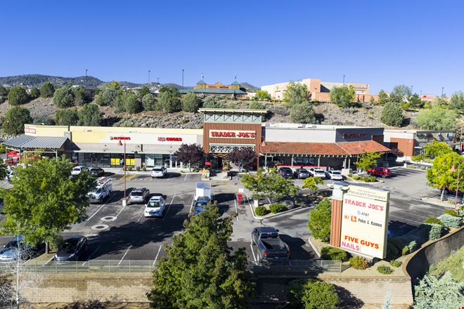 Preview of Retail space for Rent at 250 North Lee Boulevard