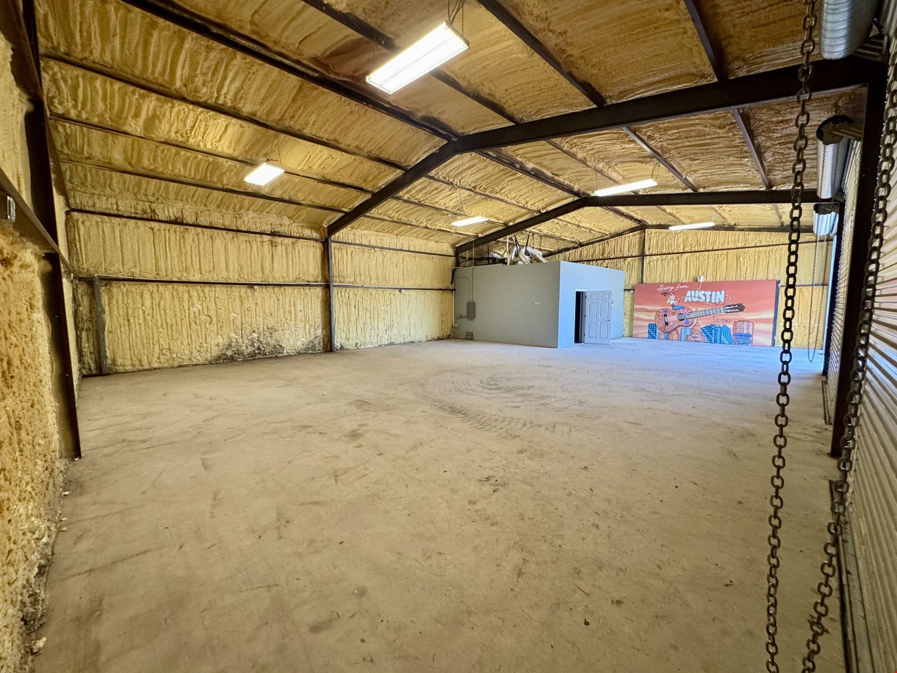 Standalone Office-Warehouse with Optional Yard Space