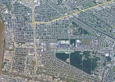 Prime Outparcel on Manhattan Blvd